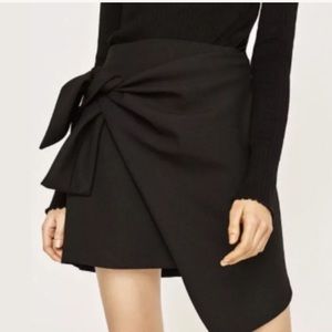 NWT Zara Asymmetrical Tie Mini Skirt